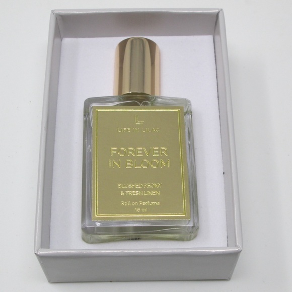 Life in Lilac Forever in Bloom Roll On Perfume Brand New - Picture 1 of 4